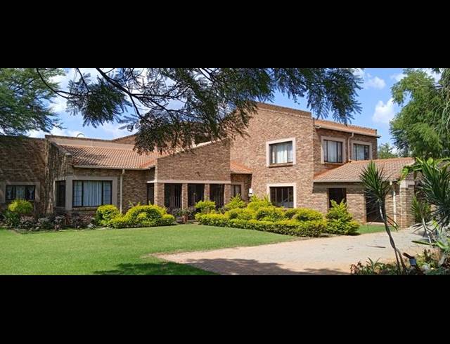 FARM FOR SALE IN HEATHERDALE AH